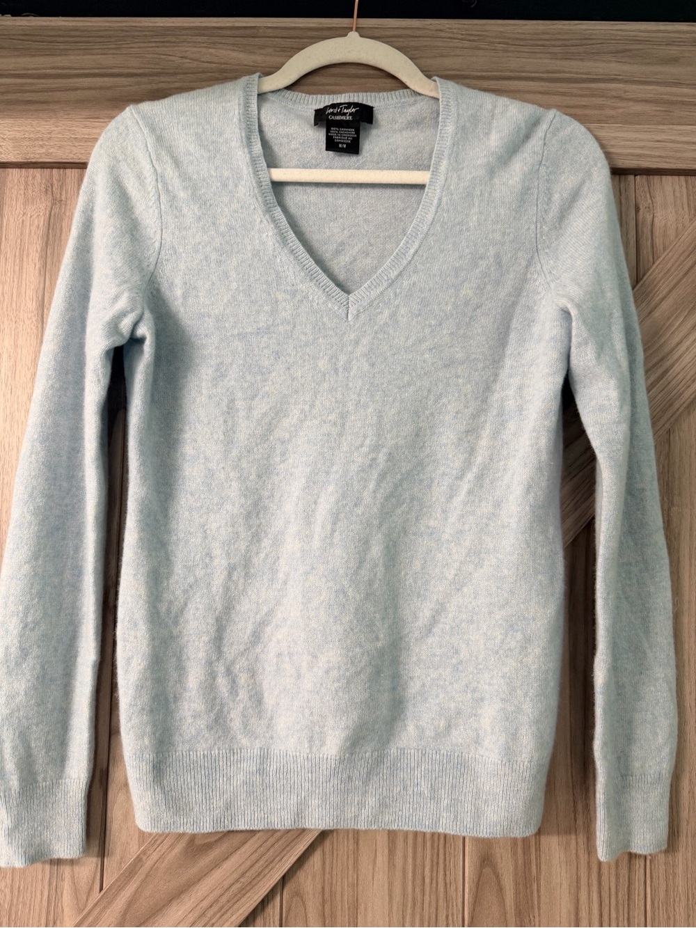 Lord and Taylor 100% cashmere